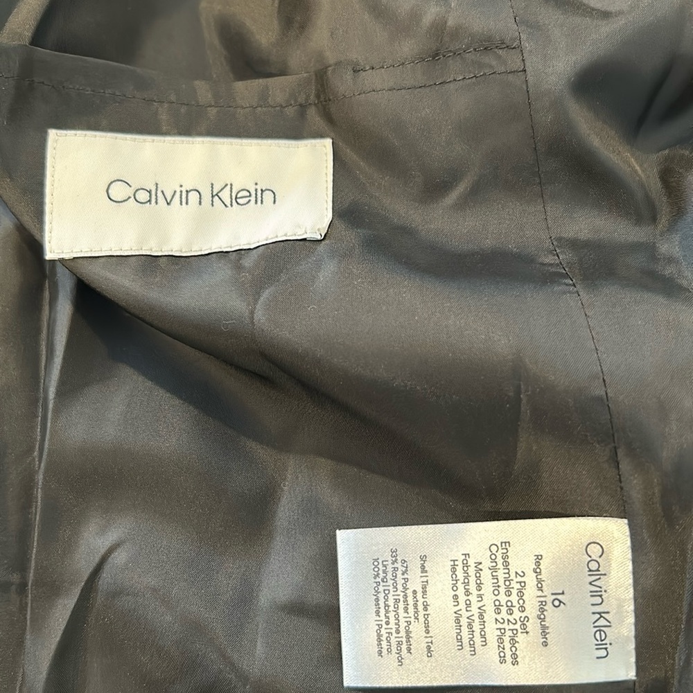 Boys Calvin Klein Size 16 2-Button Black Suit Jacket